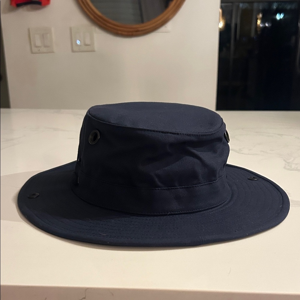 Tilley Navy Blue T3 - Picture 2 of 6
